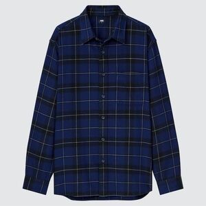 UNIQLO Men’s Flannel Navy Blue Checkered Plaid Button Down Shirt Size Medium